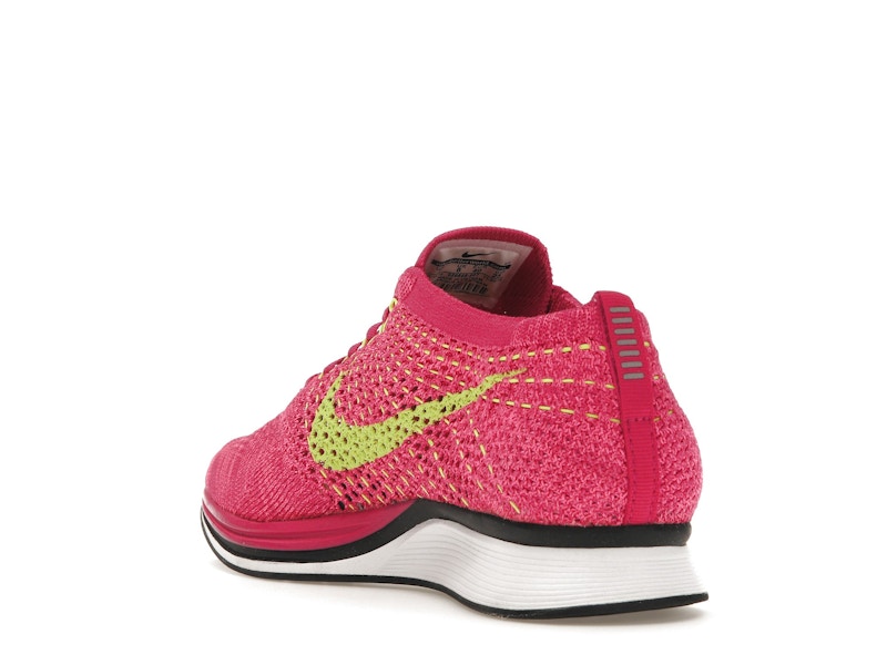 Nike Flyknit Racer Fireberry