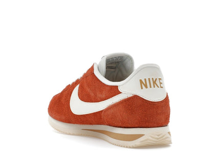 Nike Cortez SE Suede Dark Russet Flax Muslin Sail
