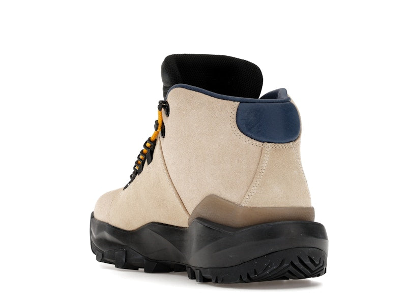 Nike Cygnal Desert Ore Black University Gold Navy