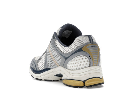 Saucony ProGrid Triumph 4 Fabricated Future