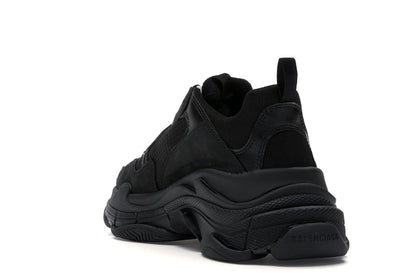 Balenciaga Triple S Black (2019)