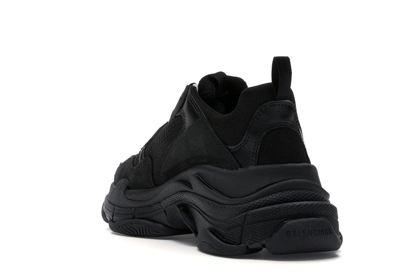Balenciaga Triple S Black (2019)