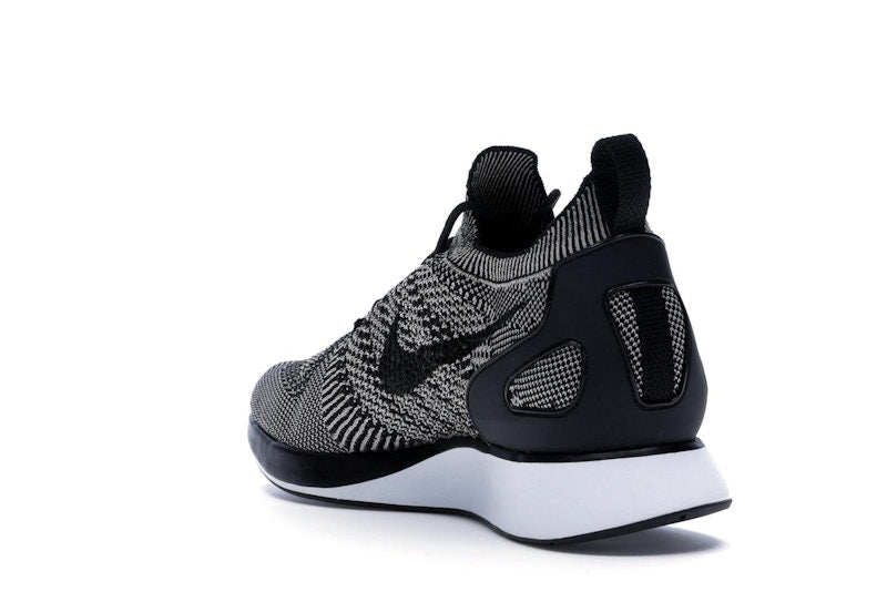 Nike Mariah Flyknit Racer Pale Grey Solar Red