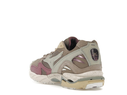 Mizuno Wave Rider 10 Footpatrol Rust