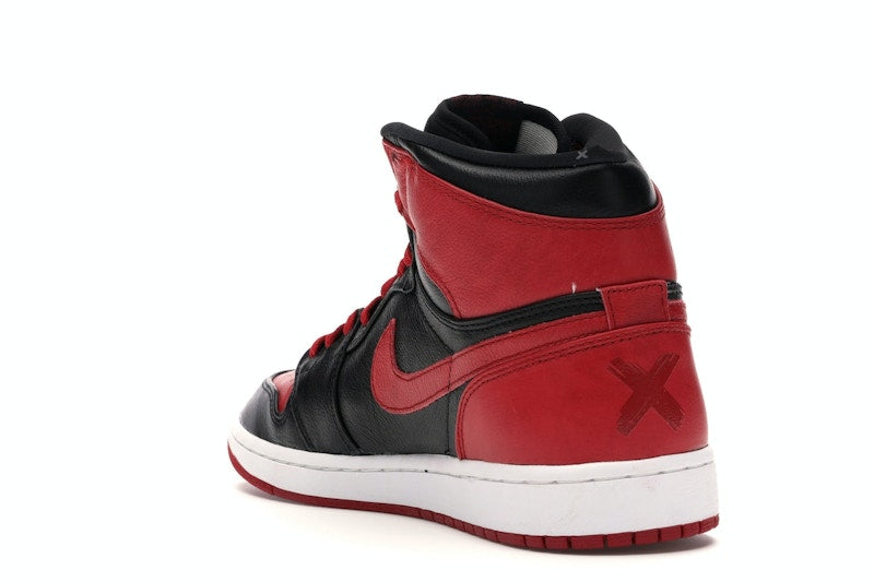 Jordan 1 Retro Banned (B-Grade) (2011)