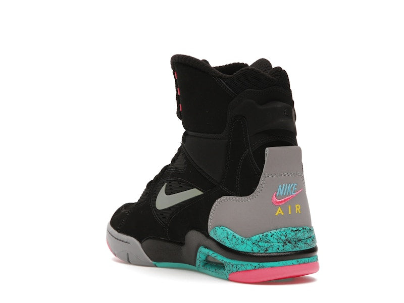 Nike Air Command Force Spurs
