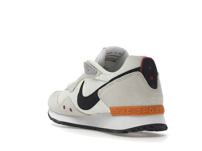 Nike Venture Runner Coconut Milk Light Curry (Women's)