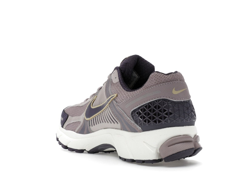 Nike Zoom Vomero 5 Platinum Violet