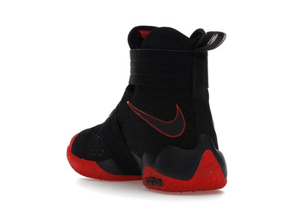 Nike LeBron Zoom Soldier 10 Un-Cleated