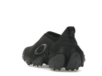 Oakley Edge Icon Slip On Black