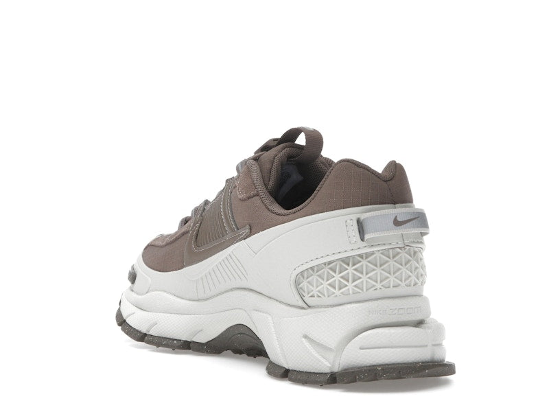 Nike Zoom Vomero 5 Roam Light Bone Mink Brown (Women's)