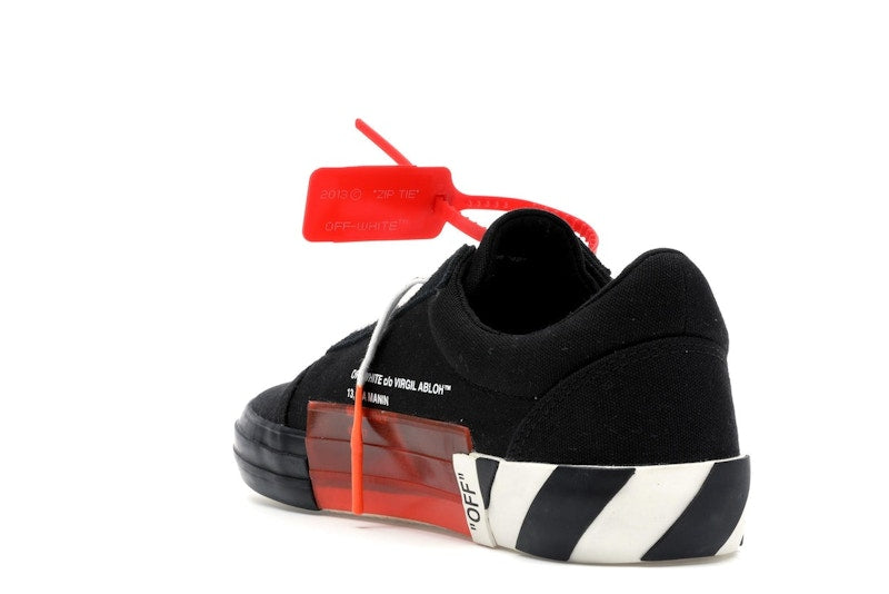 OFF-WHITE  Vulc Low Black