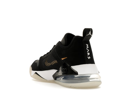 Jordan Mars 270 Low Black Gold