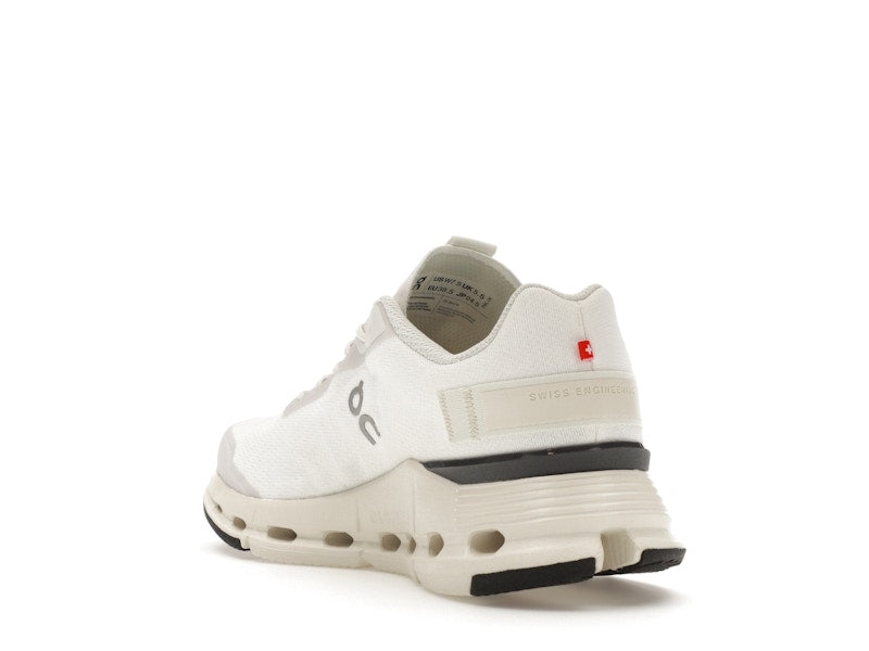 On Running Cloudnova Form White Eclipse (Women's)