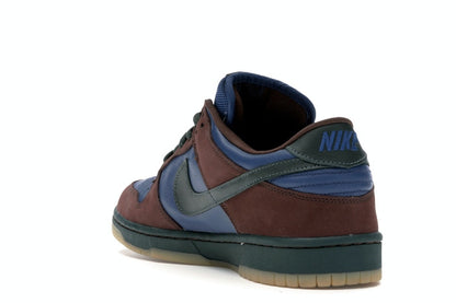 Nike SB Dunk Low Barf