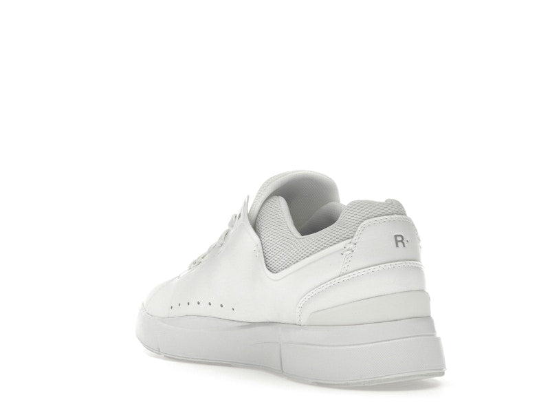 On The Roger Advantage All White (Women's)