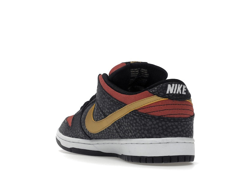Nike SB Dunk Low Walk of Fame