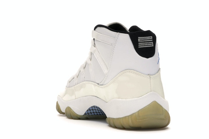 Jordan 11 Retro Columbia (2001)