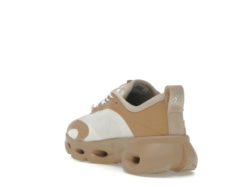 On Running Cloudsolo LOEWE Dark Sand Cream (Women's)