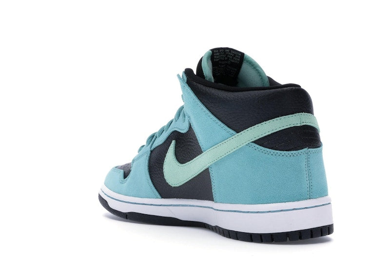 Nike SB Dunk Mid Sea Crystal