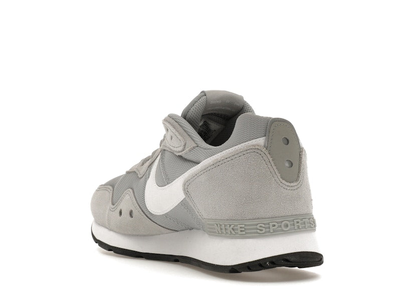 Nike Venture Runner Wide Light Smoke Grey
