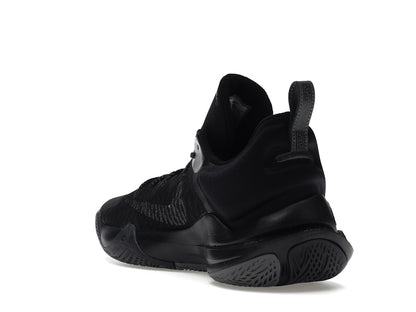 Nike Giannis Immortality Black Anthracite