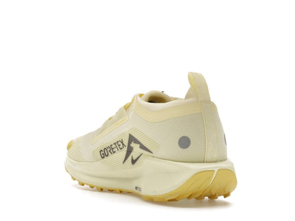 Nike React Pegasus Trail 5 Gore-Tex Alabaster Saturn Gold Lightning Medium Ash