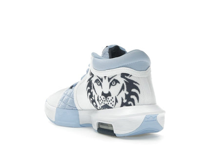 Nike LeBron Witness 8 UNC