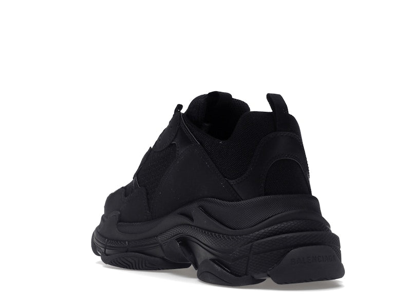Balenciaga Triple S Black (2021)