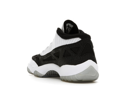Jordan 11 Retro Low IE White/Black (2011)