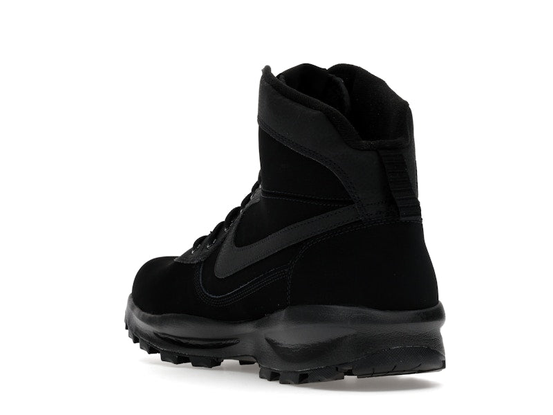 Nike Manoadome Triple Black