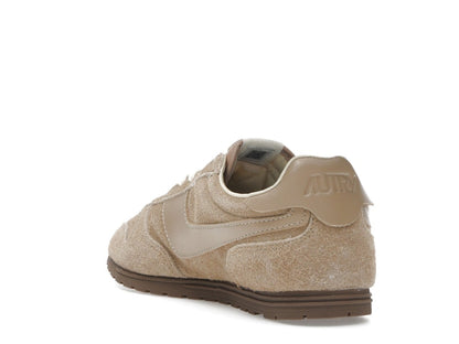 Autry Windspin Low Peanut (Women's)