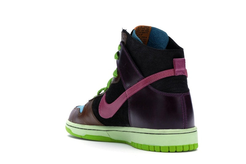Nike Dunk High Undefeated