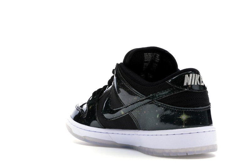 Nike SB Dunk Low 420 Intergalactic