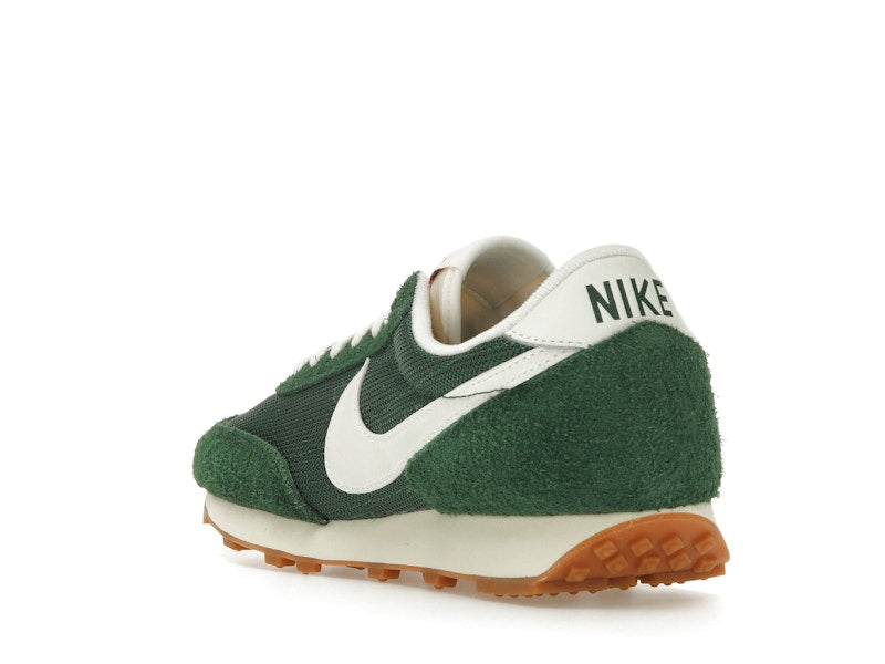 Nike Daybreak Vintage Fir (Women's)