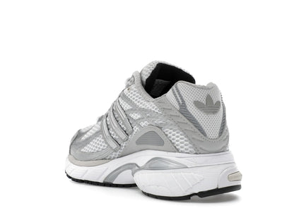 adidas Adistar Cushion Sporty & Rich Grey