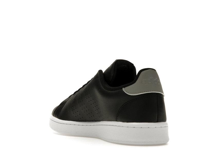 adidas Advantage Black White