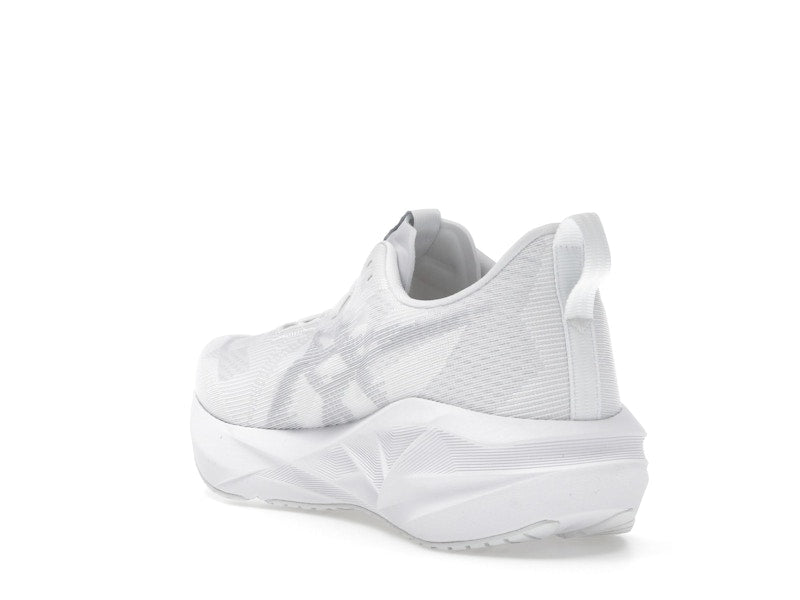 ASICS Novablast 5 White Piedmont Grey