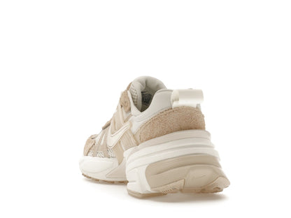 Nike V2K Run Sail Sand Drift (Women's)