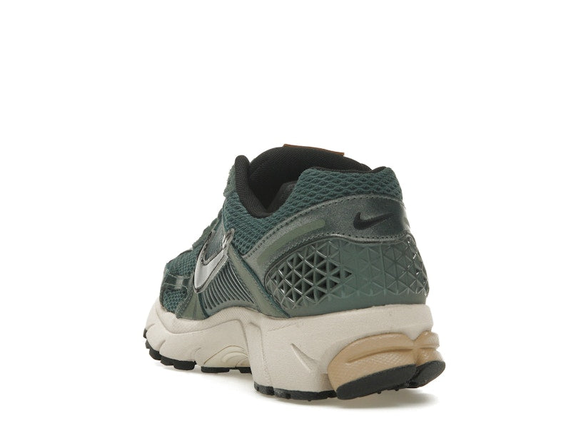 Nike Zoom Vomero 5 Vintage Green Light Orewood Brown Hemp Chrome (Women's)