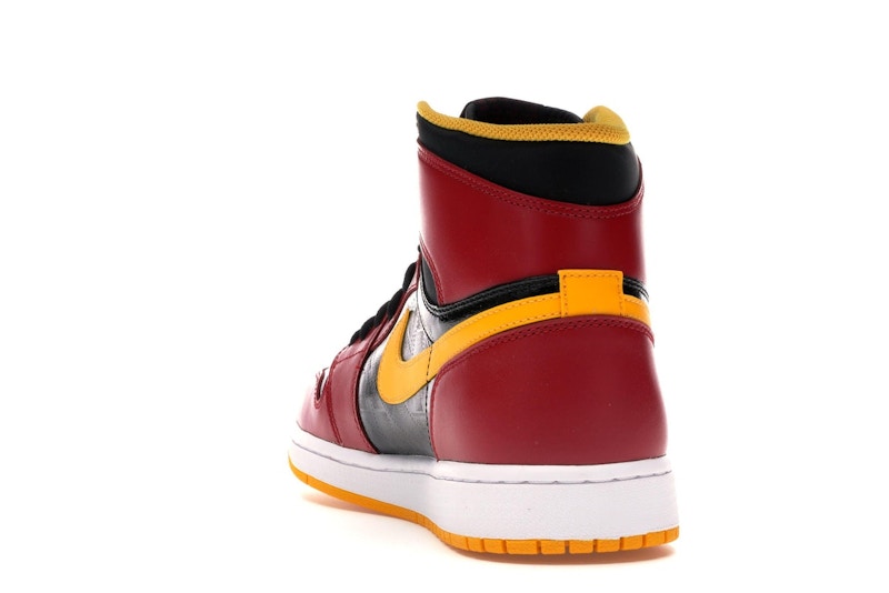 Jordan 1 Retro Human Highlight