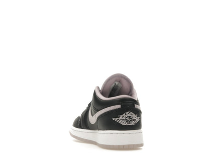 Jordan 1 Low SE Black Iced Lilac (GS)