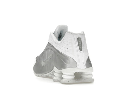 Nike Shox R4 White Bright Crimson Metallic Silver