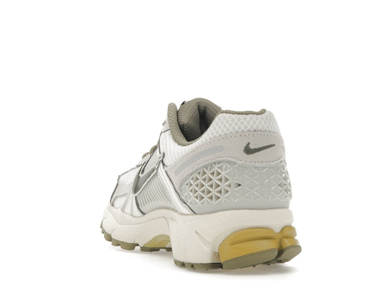 Nike Zoom Vomero 5 SP Light Bone Neutral Olive
