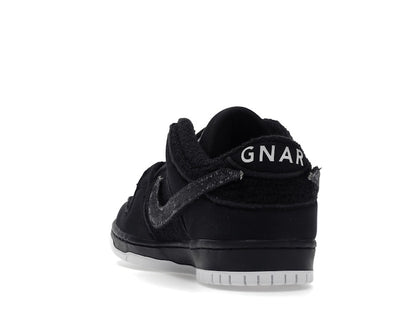 Nike SB Dunk Low Gnarhunters