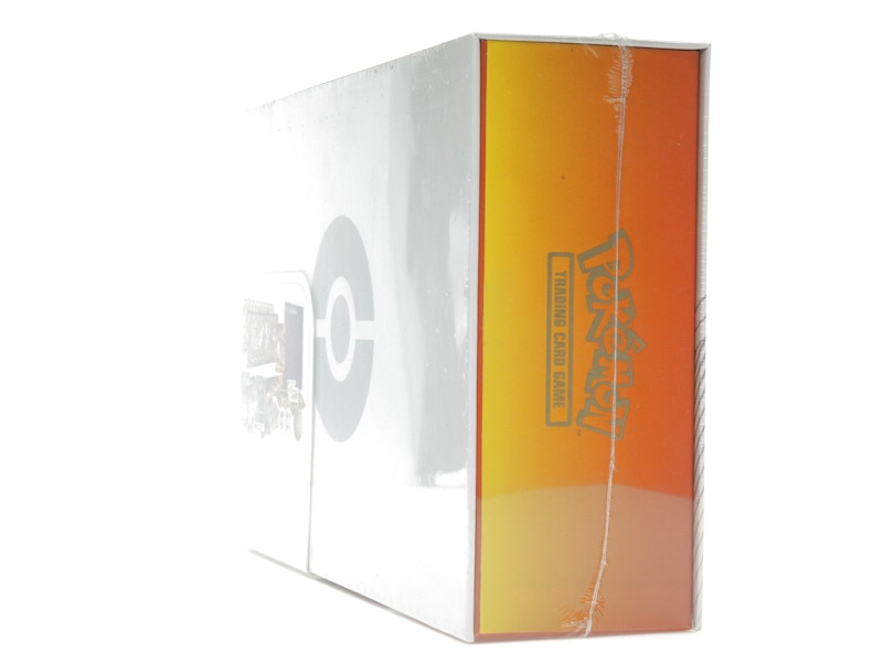 Pokémon TCG Sword & Shield Charizard Ultra-Premium Collection Box