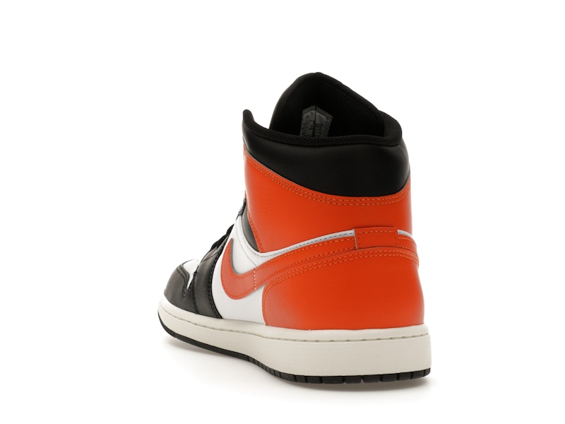 Jordan 1 Mid Black Toe Starfish