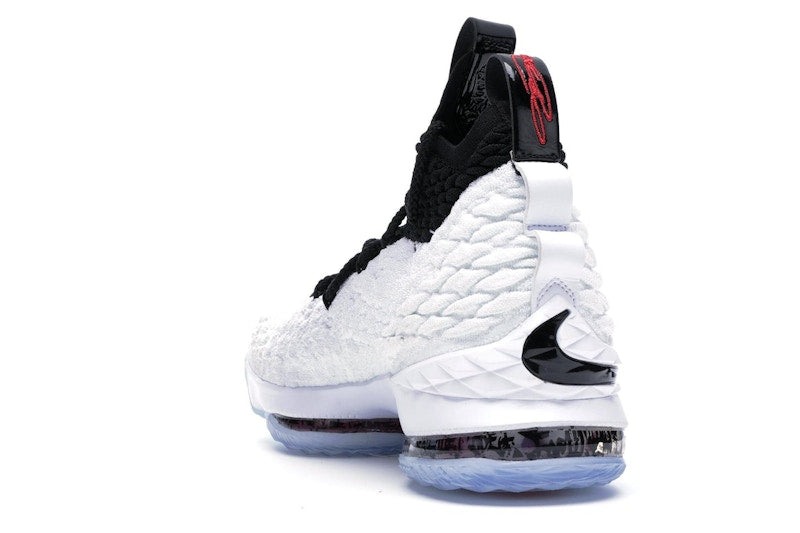 Nike LeBron 15 Graffiti