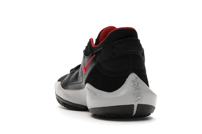 Nike Zoom Freak 2 Bred