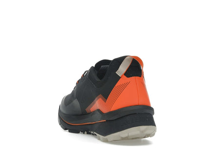 adidas Terrex Skychaser Tech Low Gore-Tex Core Black Wonder Beige Semi Impact Orange